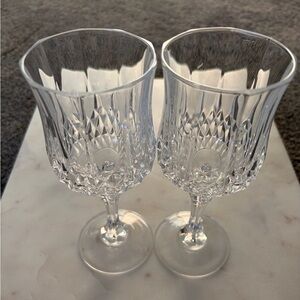 Crystal Clear Wine Goblet Pair